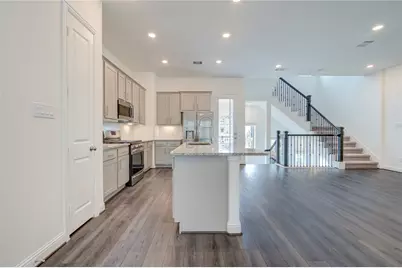 1417 Adell Rose Ln, Houston, TX 77043 - Photo 14