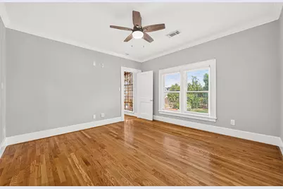 2438 White Oak Drive, Houston, TX 77009 - Photo 30