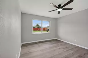 701 Oriole Ln, Pasadena, TX 77502 - Photo 24