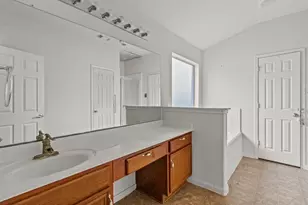 1039 Riverwood Dr, Dickinson, TX 77539 - Photo 14