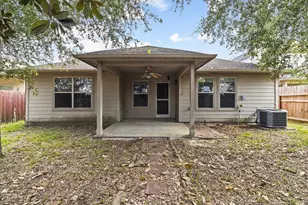 1039 Riverwood Dr, Dickinson, TX 77539 - Photo 18