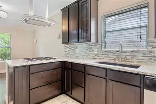 4023 Bayou Grove Dr, Seabrook, TX 77586 - Photo 10