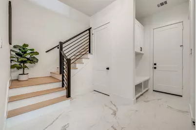 816 W 17th Street, Houston, TX 77008 - Photo 24