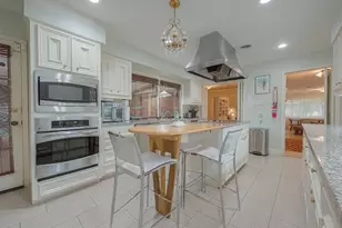 5203 Chesapeake Way, Houston, TX 77056 - Photo 8