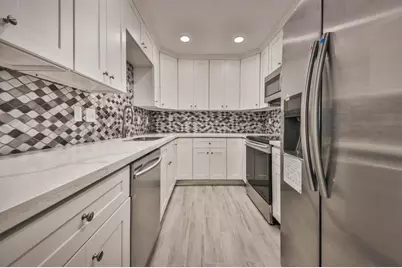 12633 Memorial Drive #159, Houston, TX 77024 - Photo 2