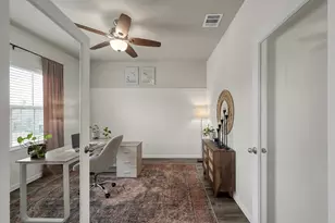 679 Red Elm Ln, Conroe, TX 77304 - Photo 6