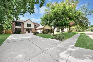 14947 Havenridge Dr, Houston, TX 77083 - Photo 2