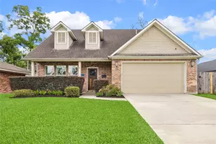 5121 Libbey Ln, Houston, TX 77092 - Photo 1