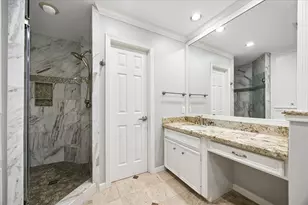 2703 Westgate St, Houston, TX 77098 - Photo 14