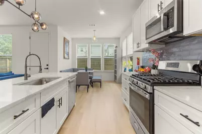 1266 Oakmont Villas Drive, Houston, TX 77091 - Photo 6