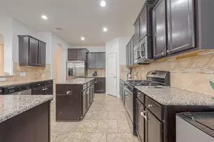 8722 Adrienne Dr, Tomball, TX 77375 - Photo 8