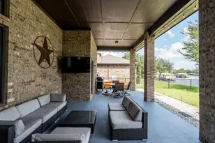 9618 W Pedernales River Dr, Cypress, TX 77433 - Photo 10