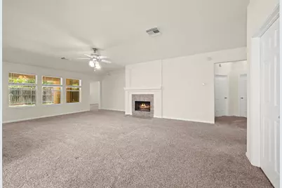 6 Bushell Mill Place, The Woodlands, TX 77382 - Photo 10