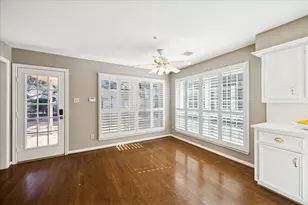 3206 Woodland View Dr, Kingwood, TX 77345 - Photo 10