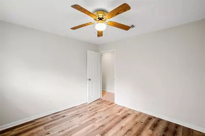 15903 Seven Springs Drive, Houston, TX 77084 - Photo 28