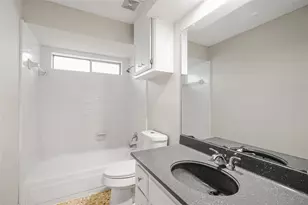 15903 7 Springs Dr, Houston, TX 77084 - Photo 14