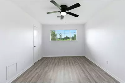 659 Grand Oaks Drive, Houston, TX 77015 - Photo 20