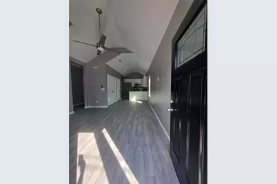 825 Omeara, Montgomery, TX 77316 - Photo 2