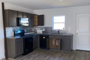 17051 Marie Vlg Dr, Conroe, TX 77306 - Photo 8