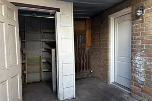 4042 Belle Park Dr, Houston, TX 77072 - Photo 32