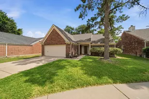 20619 Apache Lake Dr, Katy, TX 77449 - Photo 2