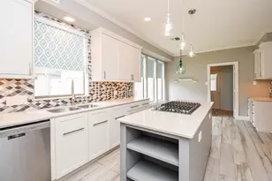 755 Last Arrow Dr, Houston, TX 77079 - Photo 12