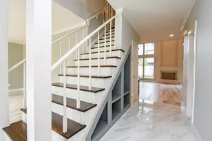 755 Last Arrow Dr, Houston, TX 77079 - Photo 18