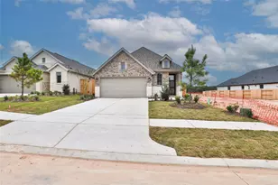 42726 Loma Vis Ct, Magnolia, TX 77354 - Photo 2