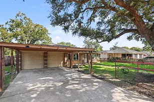 110 William Ave, Baytown, TX 77520 - Photo 2
