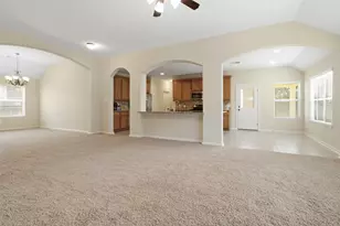 24422 Myrtle Creek Falls, Tomball, TX 77375 - Photo 10