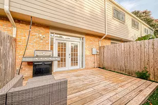 7497 Brompton St, Houston, TX 77025 - Photo 10