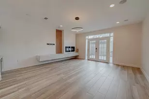 7497 Brompton St, Houston, TX 77025 - Photo 6