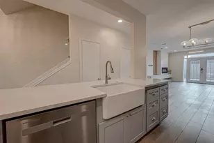 7497 Brompton St, Houston, TX 77025 - Photo 16