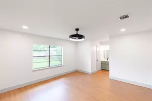 7926 Salge Dr, Houston, TX 77040 - Photo 16