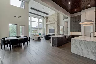 15577 Crown Oaks Dr, Montgomery, TX 77316 - Photo 10