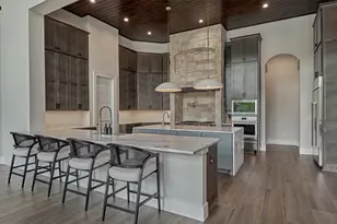 15577 Crown Oaks Dr, Montgomery, TX 77316 - Photo 4