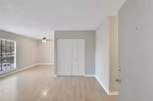 1300 Baker Ave, Bryan, TX 77803 - Photo 2