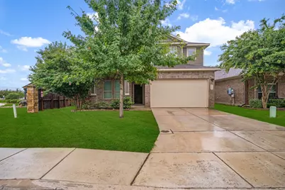 619 Wipper, New Braunfels, TX 78130 - Photo 2