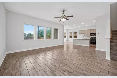 619 Wipper, New Braunfels, TX 78130 - Photo 8