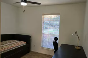 2012 E Lacey Oak Cir, The Woodlands, TX 77380 - Photo 14
