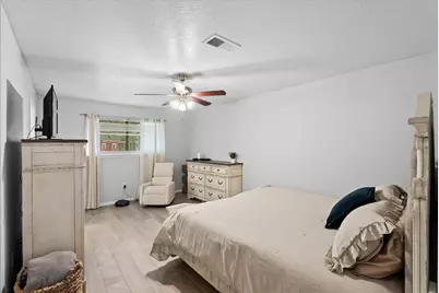 7103 Chinook Street, Baytown, TX 77521 - Photo 18