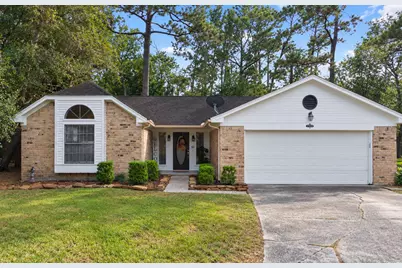 7103 Chinook Street, Baytown, TX 77521 - Photo 2
