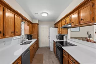 7103 Chinook St, Baytown, TX 77521 - Photo 14