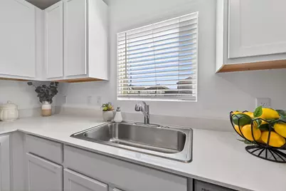 7402 Clover Chase Drive, Katy, TX 77493 - Photo 14