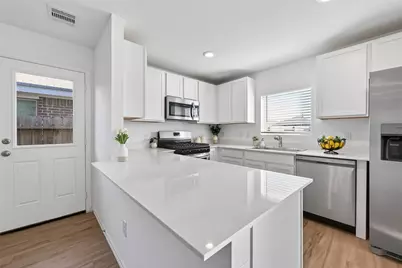 7402 Clover Chase Drive, Katy, TX 77493 - Photo 18