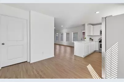 7402 Clover Chase Drive, Katy, TX 77493 - Photo 12