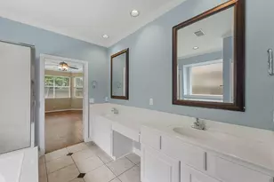 1506 Darnley Ln, Houston, TX 77077 - Photo 14