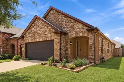 8117 E Pine Creek Bend, Cypress, TX 77433 - Photo 2