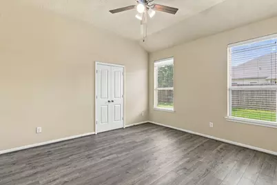 8117 E Pine Creek Bend, Cypress, TX 77433 - Photo 14