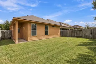 8117 E Pine Creek Bend, Cypress, TX 77433 - Photo 28